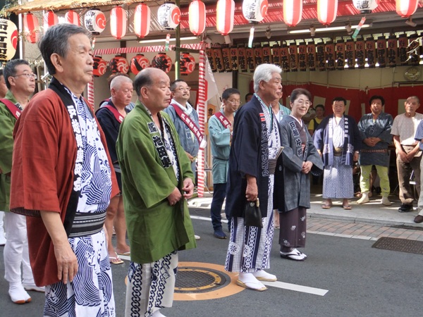 戸越八幡神社（出発式）