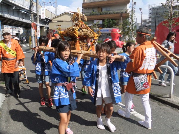 戸越八幡神社（豊2子ども神輿1）