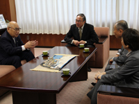 富岡町長が区役所を訪問2