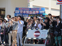 宮本選手の2000安打達成を“地元”武蔵小山商店街が祝福5