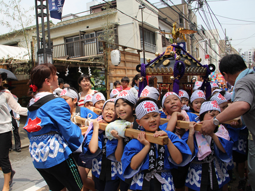 城南幼稚園・小学校おまつりごっこ