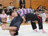 レスリングのデモンストレーション