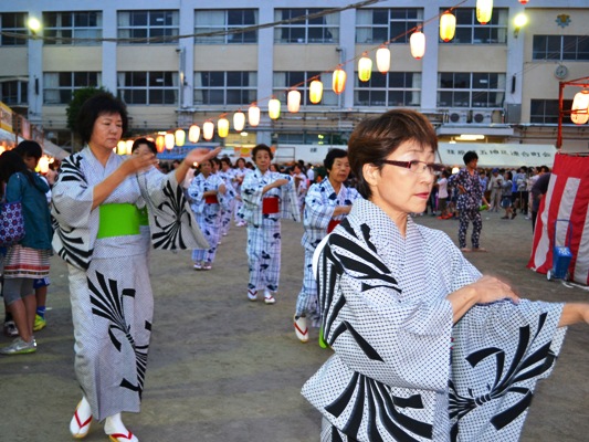 区民まつり（2012）盆踊り6