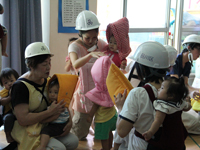 源氏前保育園で子どもたちが避難訓練8