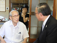 100歳の中村俊吾さん