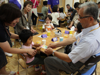 祖父に手作りのしおりをプレゼント