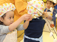 ゆたか保育園　餅花づくり