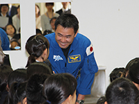 第2部 星出宇宙飛行士の講演「宇宙にかける橋」