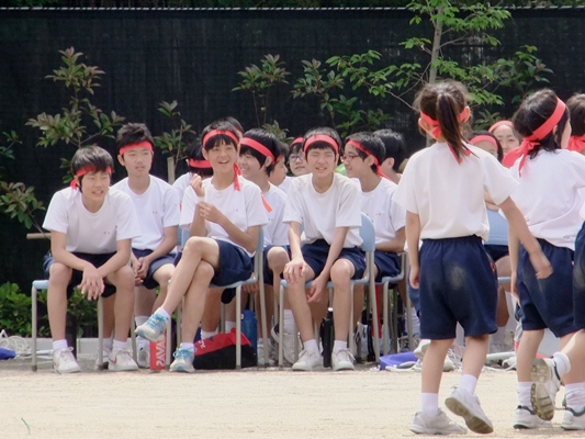 豊葉の杜学園体育祭(2014)1年生に笑顔を贈る9年生