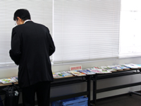 教科書展示会