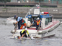 水難救助合同訓練の様子