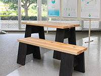 間伐材製テーブル・ベンチ