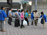 大井町駅前での街頭啓発活動