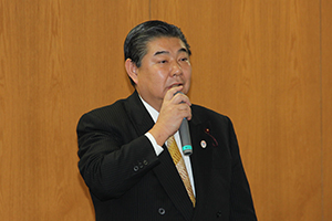 石田議長あいさつ