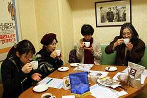 スペシャリティコーヒーを味わう