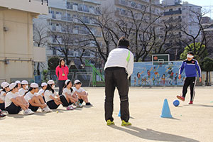 寺西選手の正確なキック