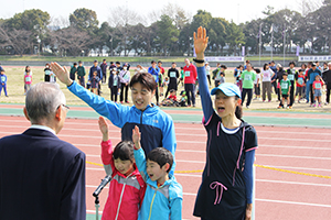 開会時に親子そろって選手宣誓