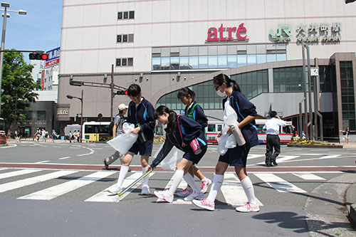 大井町周辺をごみ拾い