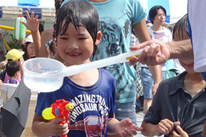 荏原第二 びしょ濡れの子ども