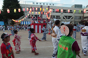 荏原第四 踊る子ども