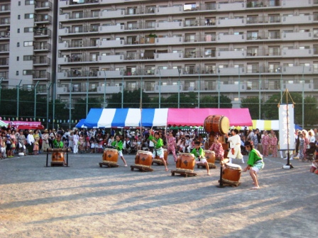 大井権現太鼓演奏