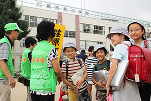 避難場所の校庭　荏原町町会