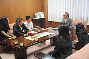 抱負を語る海舟さん