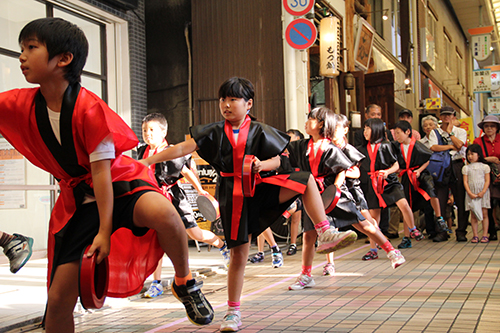 中延小学校の演舞