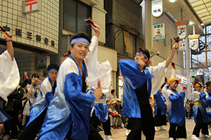 踊るBAKA!TOKYOの演舞