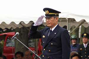 講評する高橋消防総監