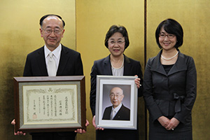 故石井伝一郎氏の家族