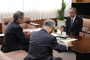 濱野区長と懇談