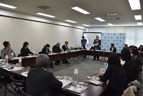 地域国際交流懇談会の様子