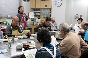 管理栄養士から食事バランスを聞く