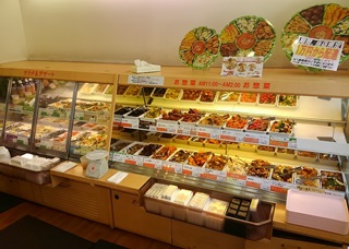 オリジン弁当大森海岸店の店内
