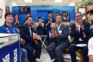 坂本市長と濱野区長