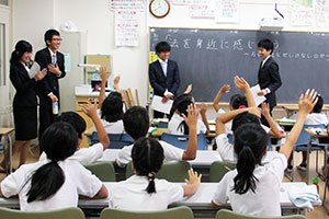 法教育 講師を務めた立正大ゼミ生