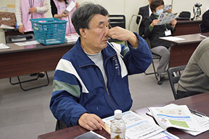 卒煙セミナーストローを使ったCOPD検査
