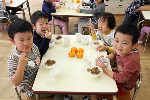 防災備蓄食糧の昼食もおいしい