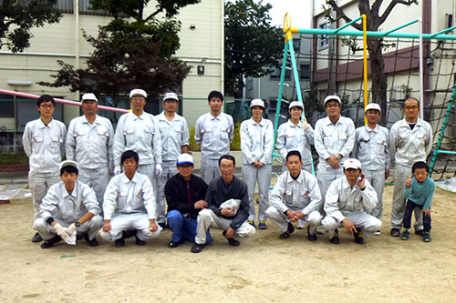 日本ペイントホールディングスグループ東京事業所の社員たち