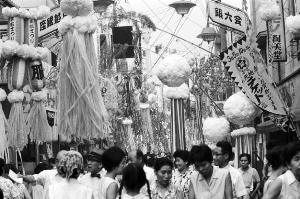 戸越銀座商店街の七夕(昭和43年撮影)