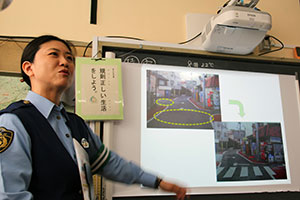 横断歩道の舗装で交通事故を防止