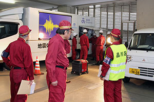 資器材取扱訓練 灯光器・発動発電機