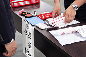 立候補者届出受付 表示物交付