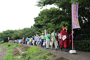 しながわ花海道でPR活動