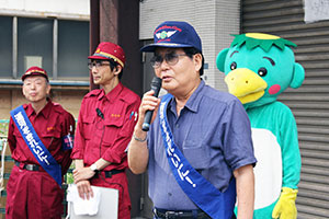 開始宣言する高林会長