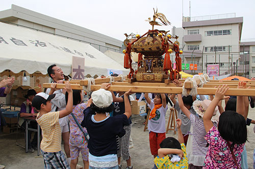 八潮こども神輿