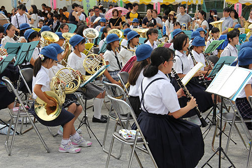 第二延山小音楽隊と荏原六中吹奏楽部の合同演奏