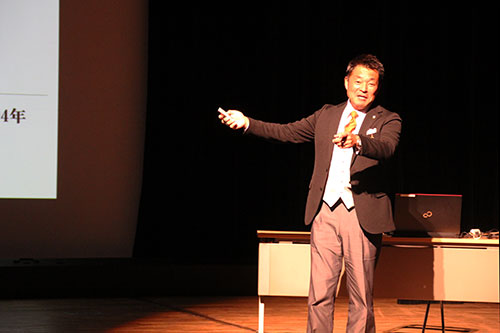 山本 博 氏による講話