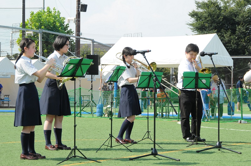 日本音楽高等学校金管アンサンブルのみなさん